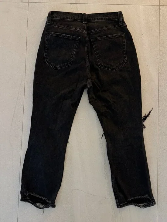 Abercrombie & Fitch - Ultra High Rise Ankle Straight Jean (4 XS) - Picture 4 of 4